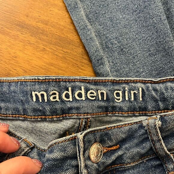 ‎Madden Girl flare jeans Y2K women’s size 28 - Picture 4 of 7